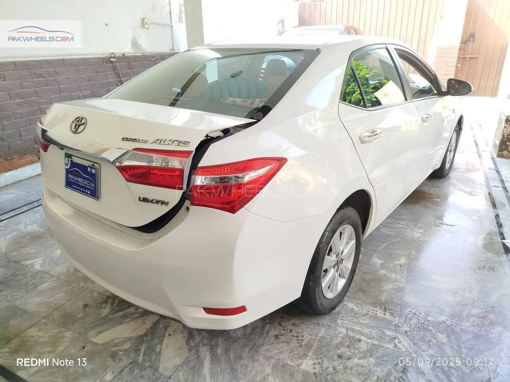 Toyota Corolla 2014 for Sale in Faisalabad Toyota Corolla 2014 for Sale in Faisalabad Image-5
