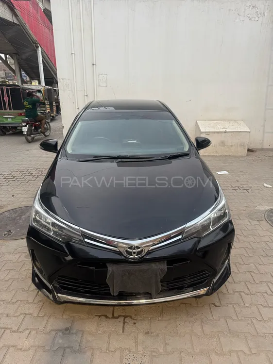 Toyota Corolla 2016 for Sale in Multan Image-1