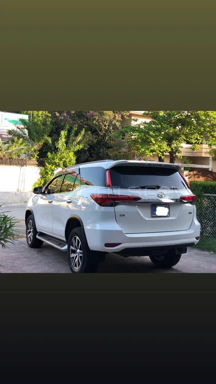 Toyota Fortuner 2019 for Sale in Islamabad Image-1
