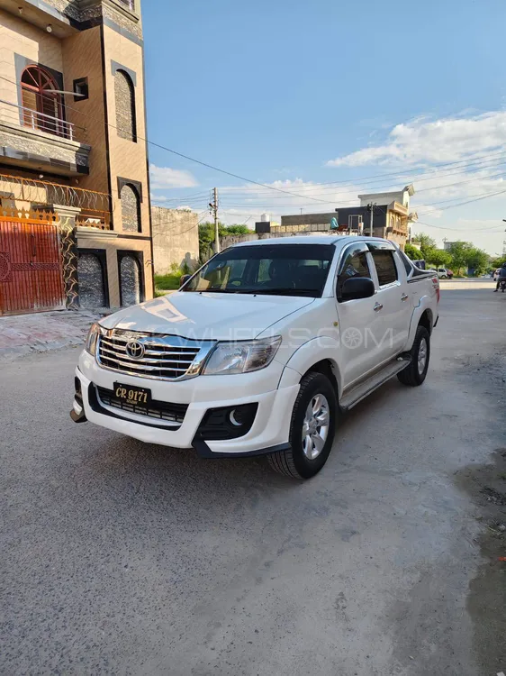 Toyota Hilux 2007 for Sale in Islamabad Image-1