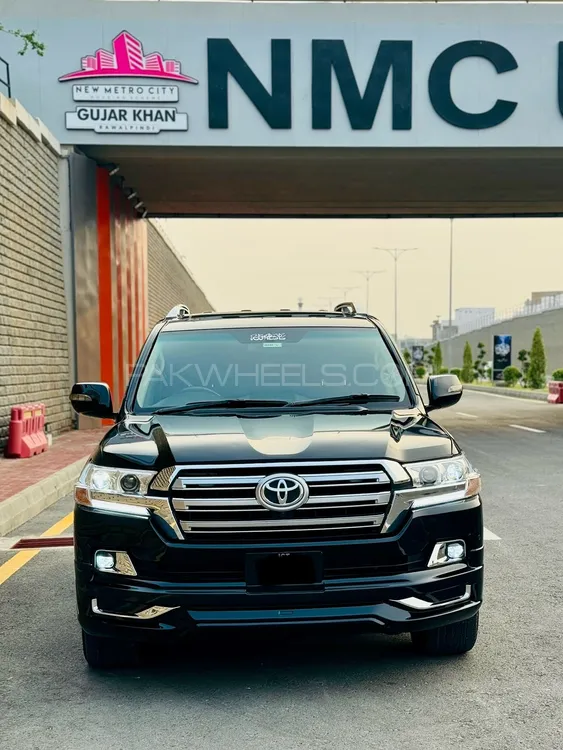 Toyota Land Cruiser 2011 for Sale in Islamabad Image-1