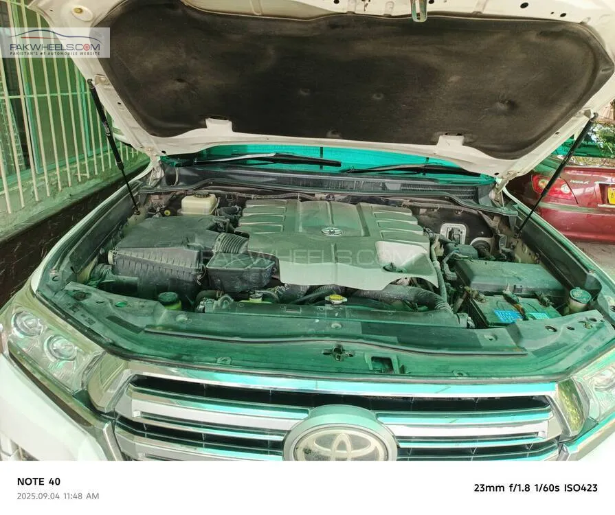 ٹویوٹا لینڈ کروزر 2011 for Sale in کراچی ٹویوٹا لینڈ کروزر 2011 for Sale in کراچی Image-7