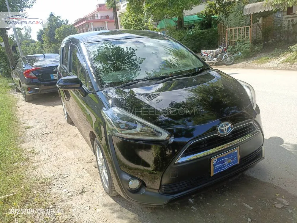 Toyota Sienta 2018 for Sale in Islamabad Toyota Sienta 2018 for Sale in Islamabad Image-2