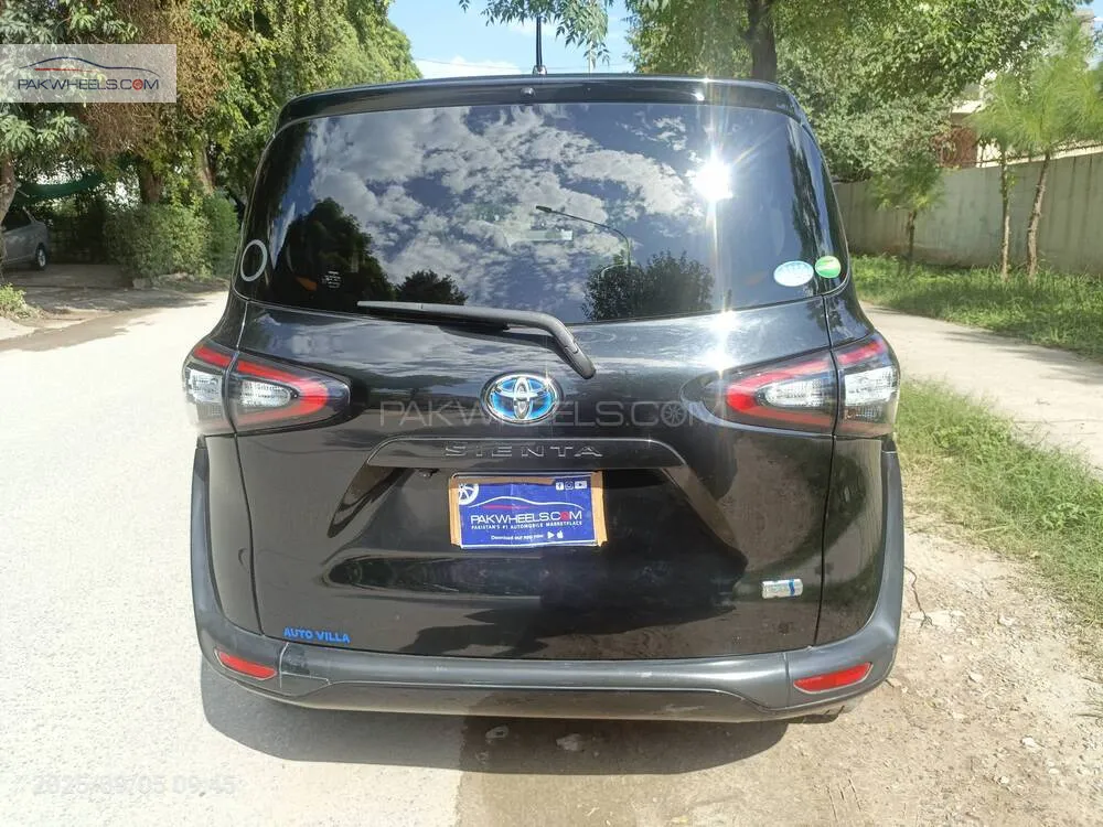 Toyota Sienta 2018 for Sale in Islamabad Toyota Sienta 2018 for Sale in Islamabad Image-6
