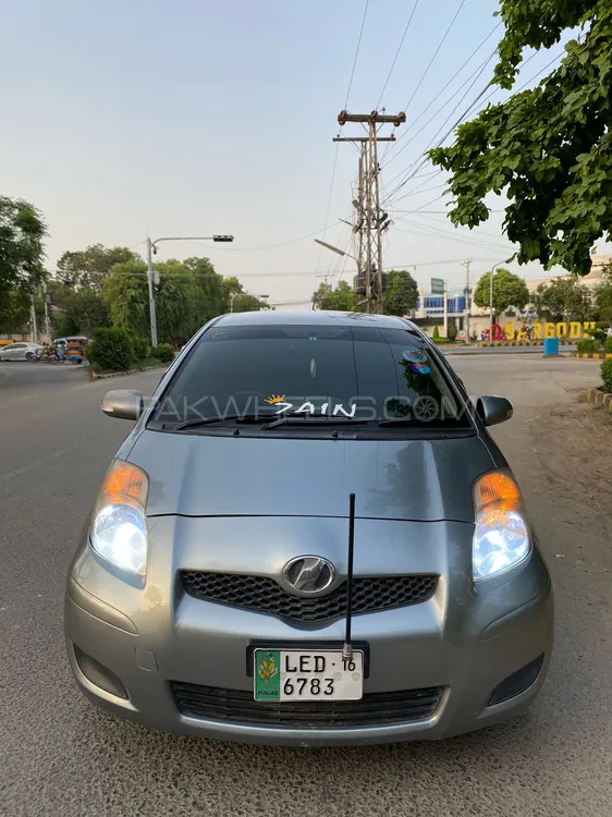 Toyota Vitz 2009 for Sale in Sargodha Image-1