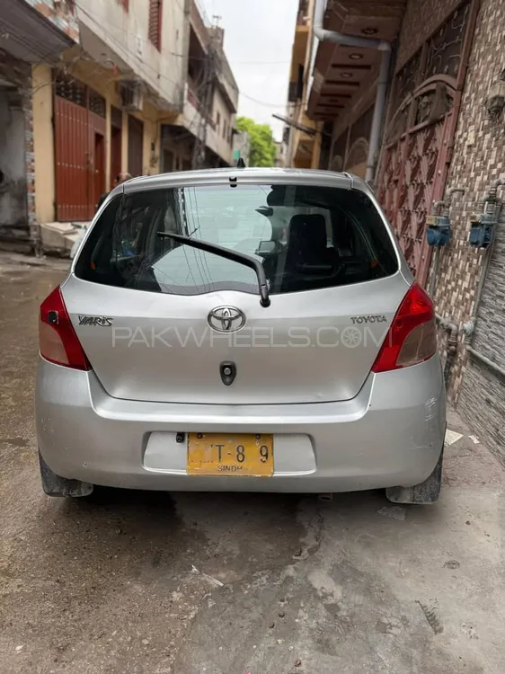 Toyota Vitz 2012 for Sale in Lahore Image-1