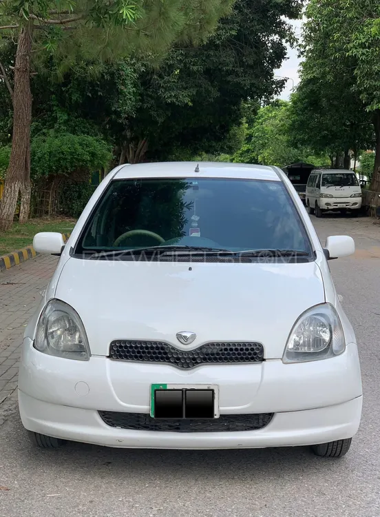 Toyota Vitz 2001 for Sale in Islamabad Image-1