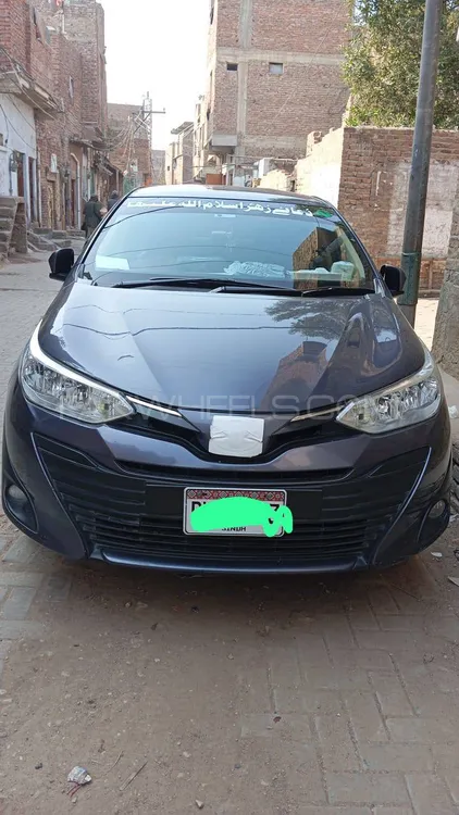 Toyota Yaris Sedan 2021 for Sale in Karachi Image-1