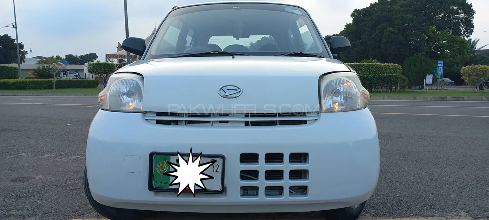 Daihatsu Esse 2007 for Sale in Lahore Image-1