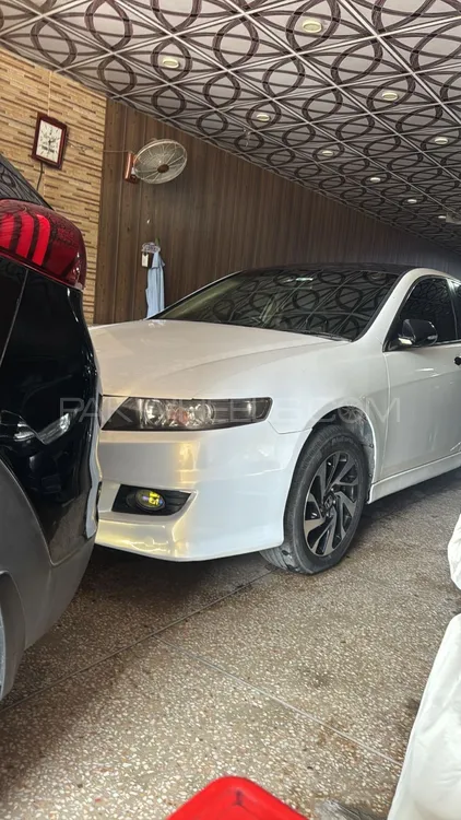 Honda Accord 2006 for Sale in Lahore Image-1