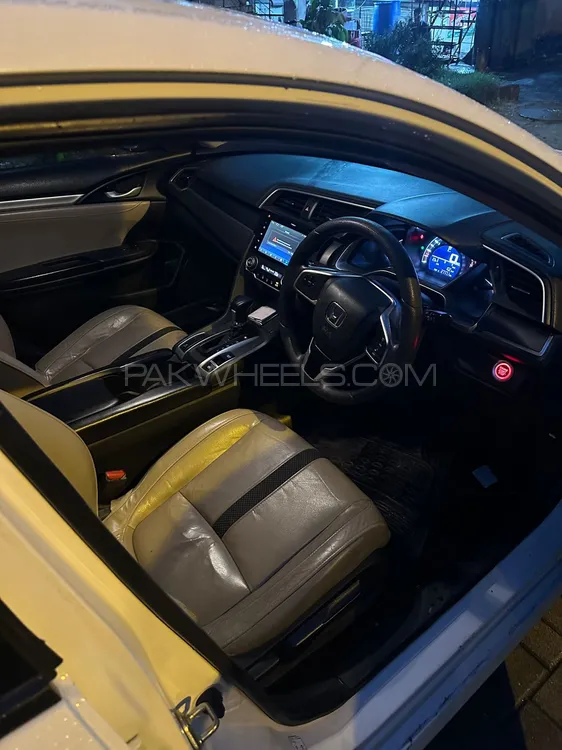Honda Civic 2019 for Sale in Islamabad Image-1