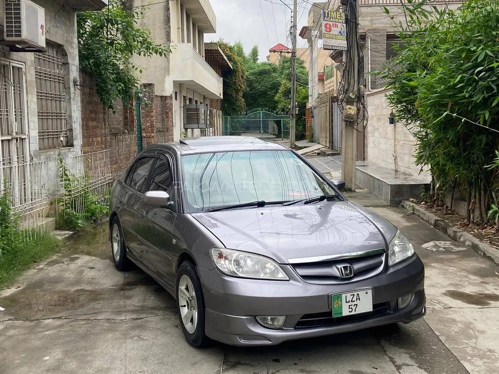 Honda Civic 2004 for Sale in Lahore Image-1