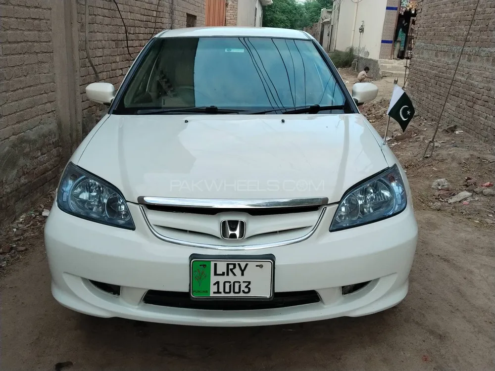 Honda Civic 2004 for Sale in Multan Image-1