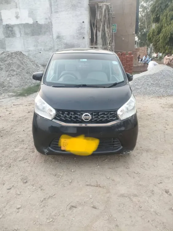 Nissan Dayz 2014 for Sale in Karachi Image-1