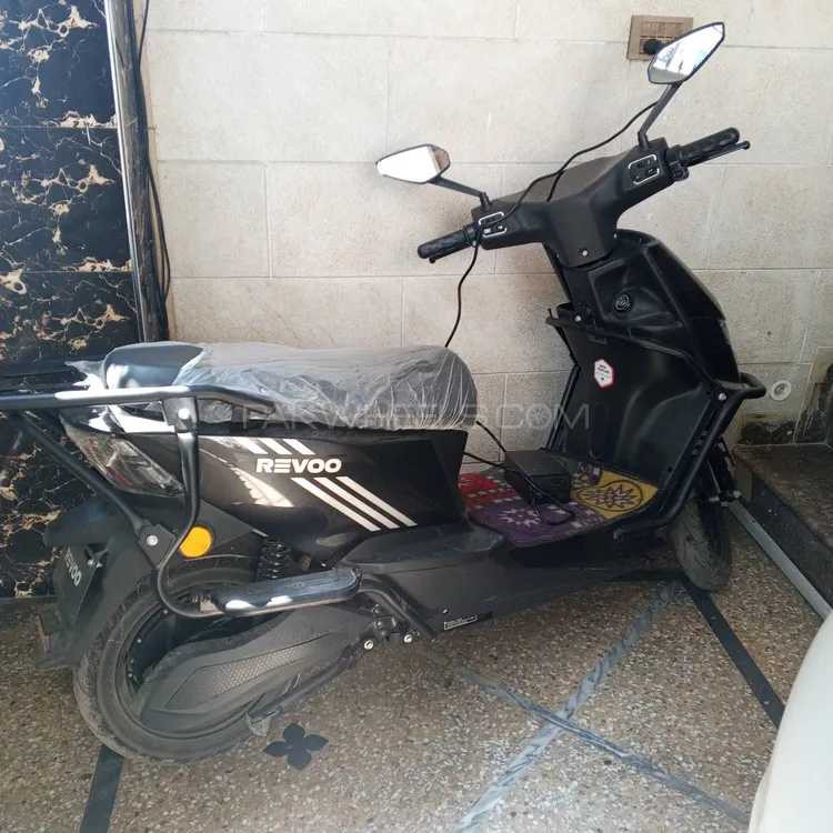 REVOO C32 2025 for Sale Image-1