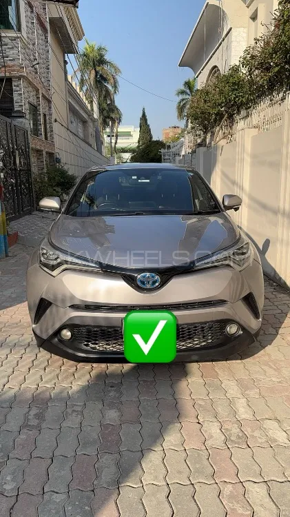 Toyota C-HR 2018 for Sale in Sialkot Image-1