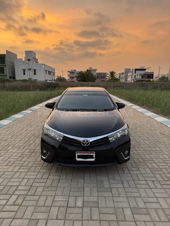 Toyota Corolla 2014 for Sale in Karachi Image-1
