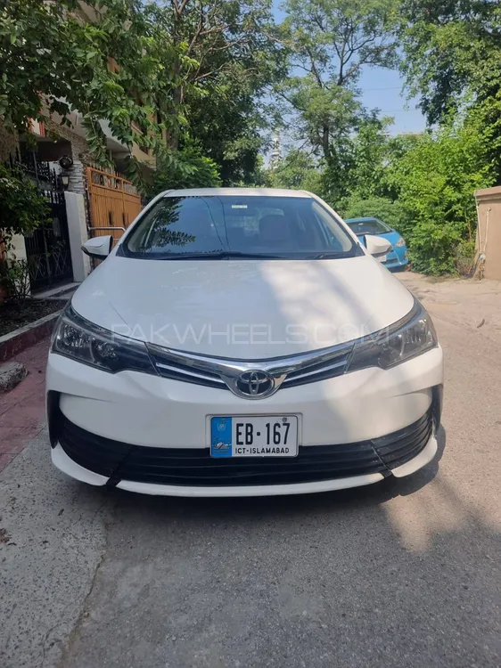 Toyota Corolla 2015 for Sale in Islamabad Image-1