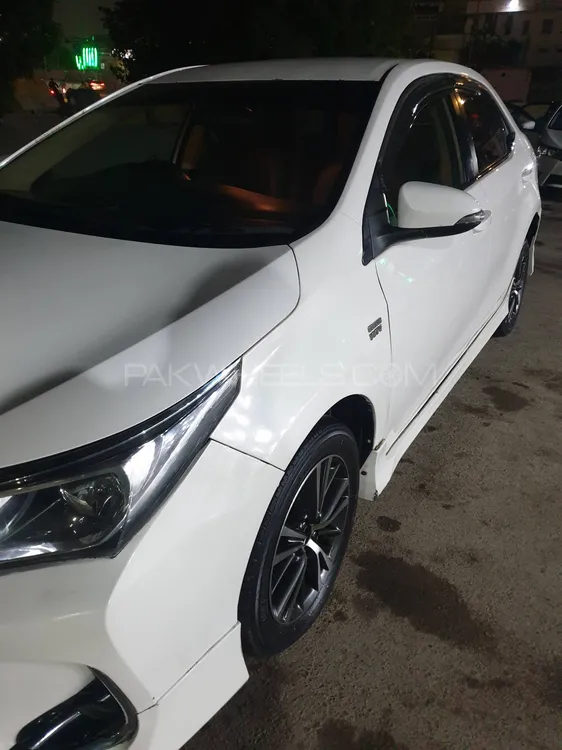 Toyota Corolla 2020 for Sale in Karachi Image-1