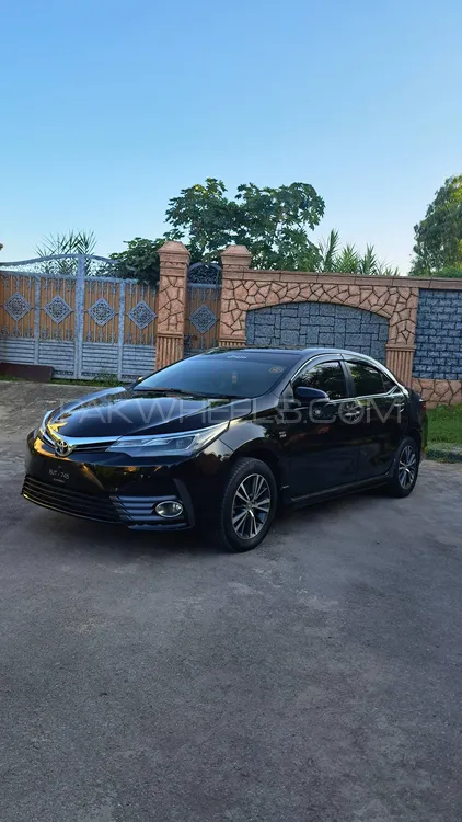 Toyota Corolla 2018 for Sale in Islamabad Image-1