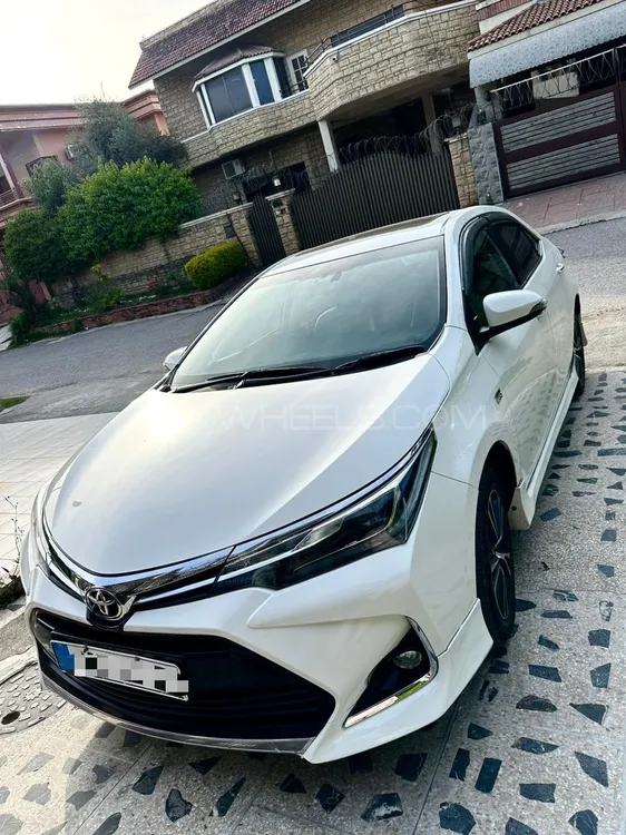 Toyota Corolla 2021 for Sale in Islamabad Image-1