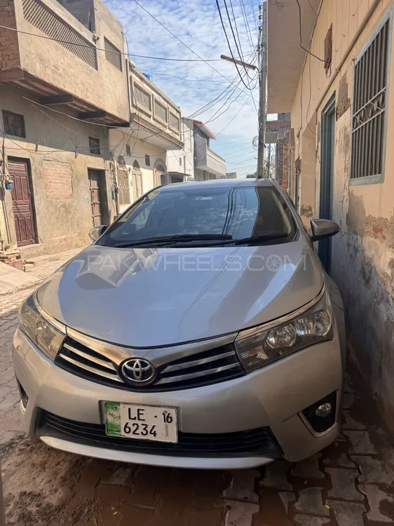 Toyota Corolla 2016 for Sale in Pak pattan sharif Image-1