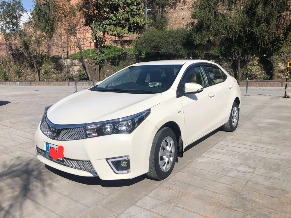 Toyota Corolla 2017 for Sale in Abbottabad Image-1