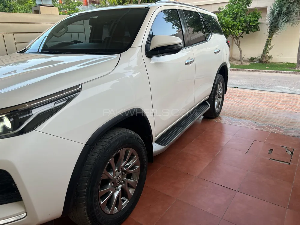 Toyota Fortuner 2021 for Sale in Multan Image-1