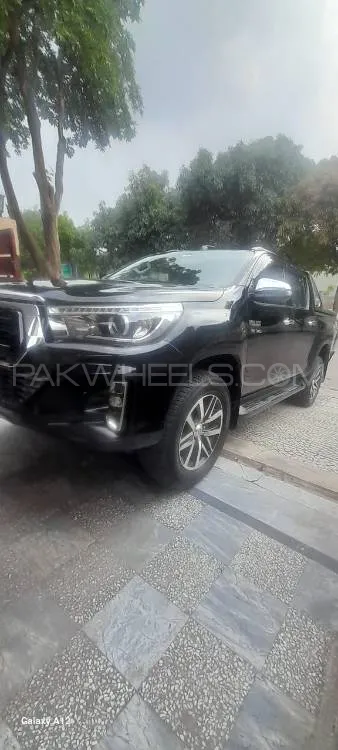 Toyota Hilux 2021 for Sale in Karachi Image-1