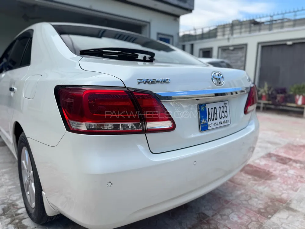 Toyota Premio 2016 for Sale in Kohat Image-1
