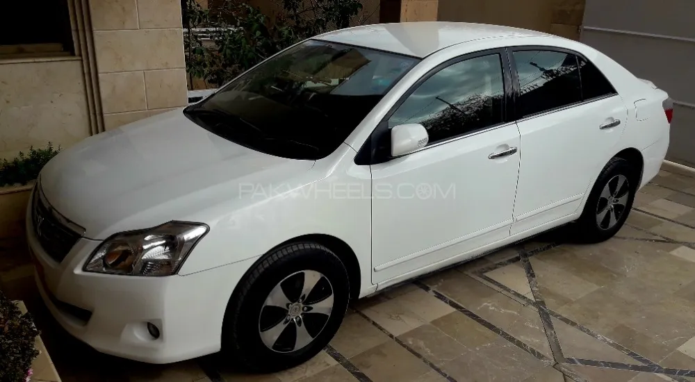 Toyota Premio 2007 for Sale in Quetta Image-1