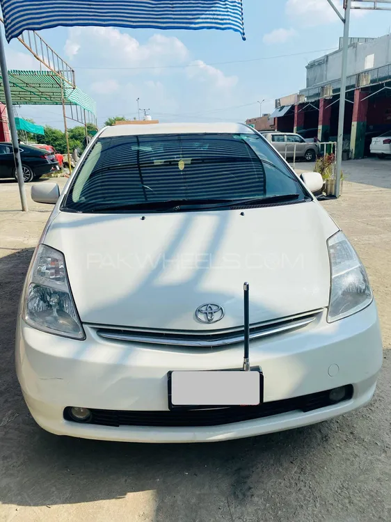 Toyota Prius 2007 for Sale in Islamabad Image-1