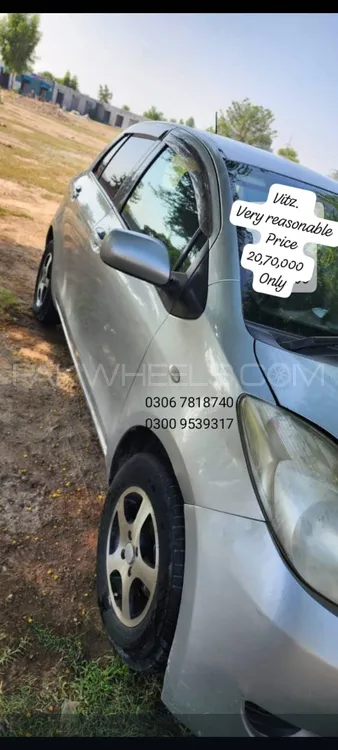 Toyota Vitz 2006 for Sale in Mian Wali Image-1