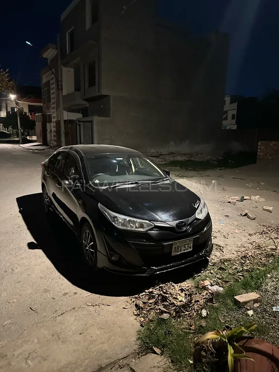 ٹویوٹا یارس سیڈان 2021 for Sale in لاہور Image-1
