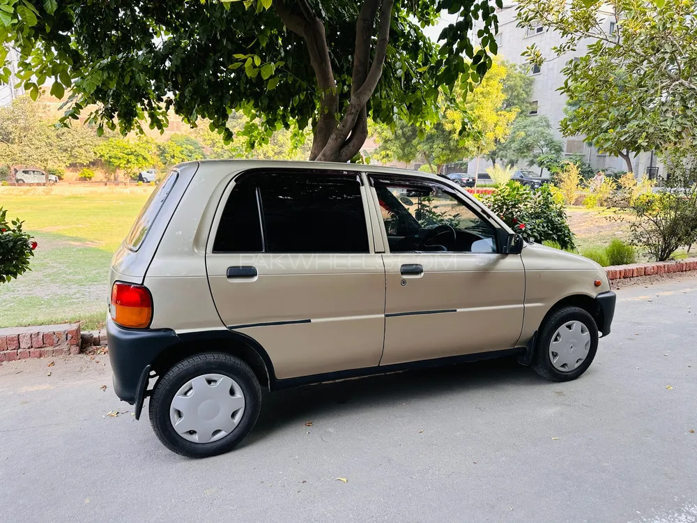 Daihatsu Cuore 2011 for Sale in Faisalabad Image-1