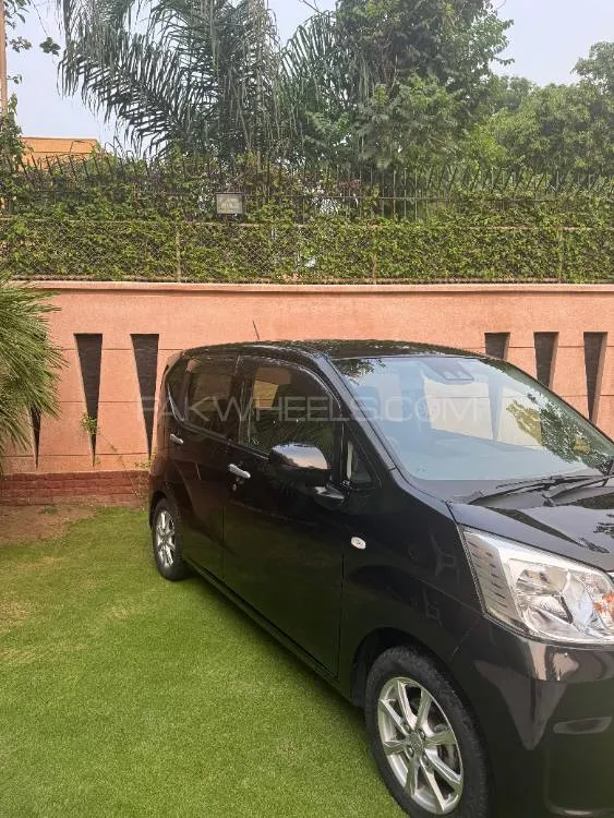 Daihatsu Move 2023 for Sale in Lahore Daihatsu Move 2023 for Sale in Lahore Image-2