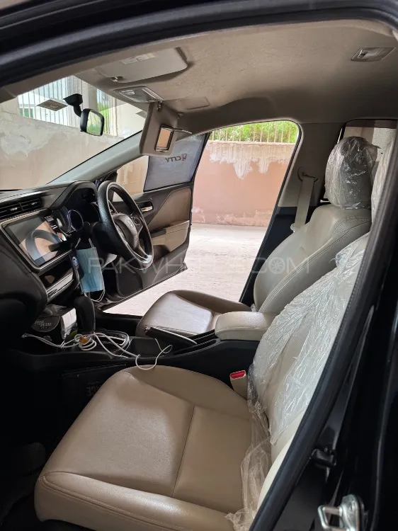 Honda City 2022 for Sale in Lahore Image-1