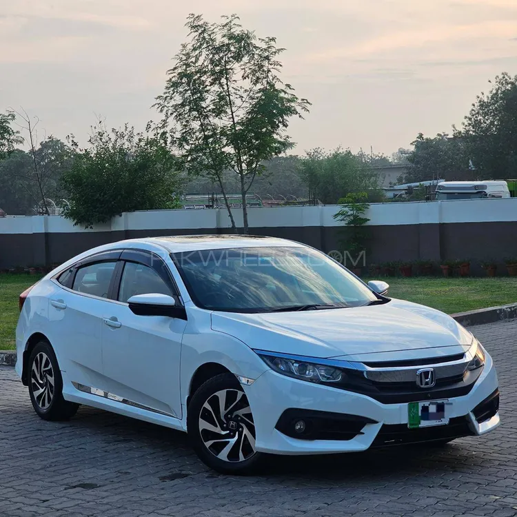 Honda Civic 2017 for Sale in Gujranwala Image-1