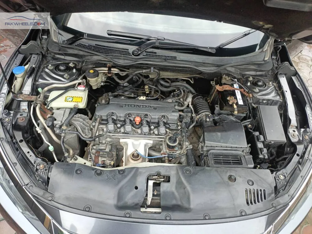 Honda Civic 2018 for Sale in Faisalabad Honda Civic 2018 for Sale in Faisalabad Image-7