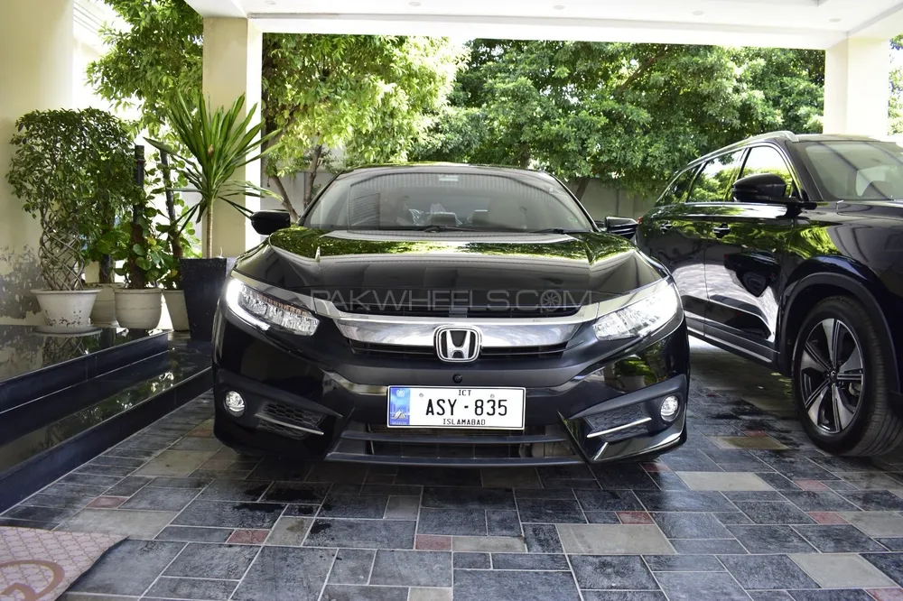 Honda Civic 2021 for Sale in Lahore Image-1