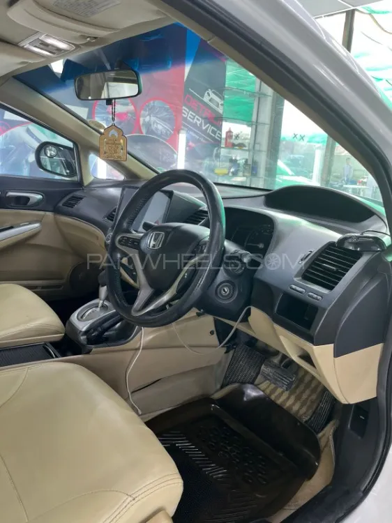 Honda Civic 2011 for Sale in Lahore Image-1