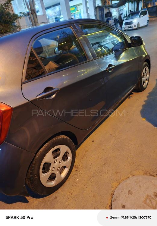 KIA Picanto 2022 for Sale in Karachi KIA Picanto 2022 for Sale in Karachi Image-11
