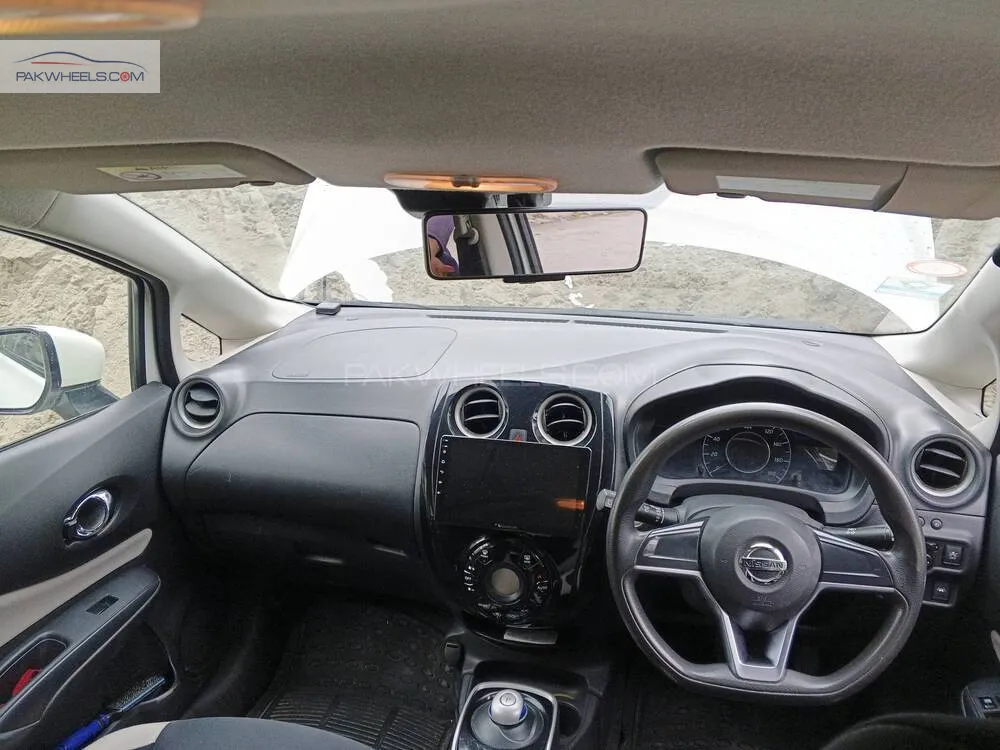 Nissan Note 2017 for Sale in Islamabad Nissan Note 2017 for Sale in Islamabad Image-10