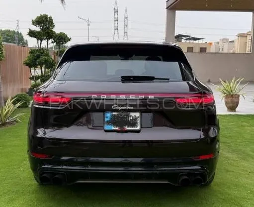 Porsche Cayenne 2018 for Sale in Lahore Porsche Cayenne 2018 for Sale in Lahore Image-6