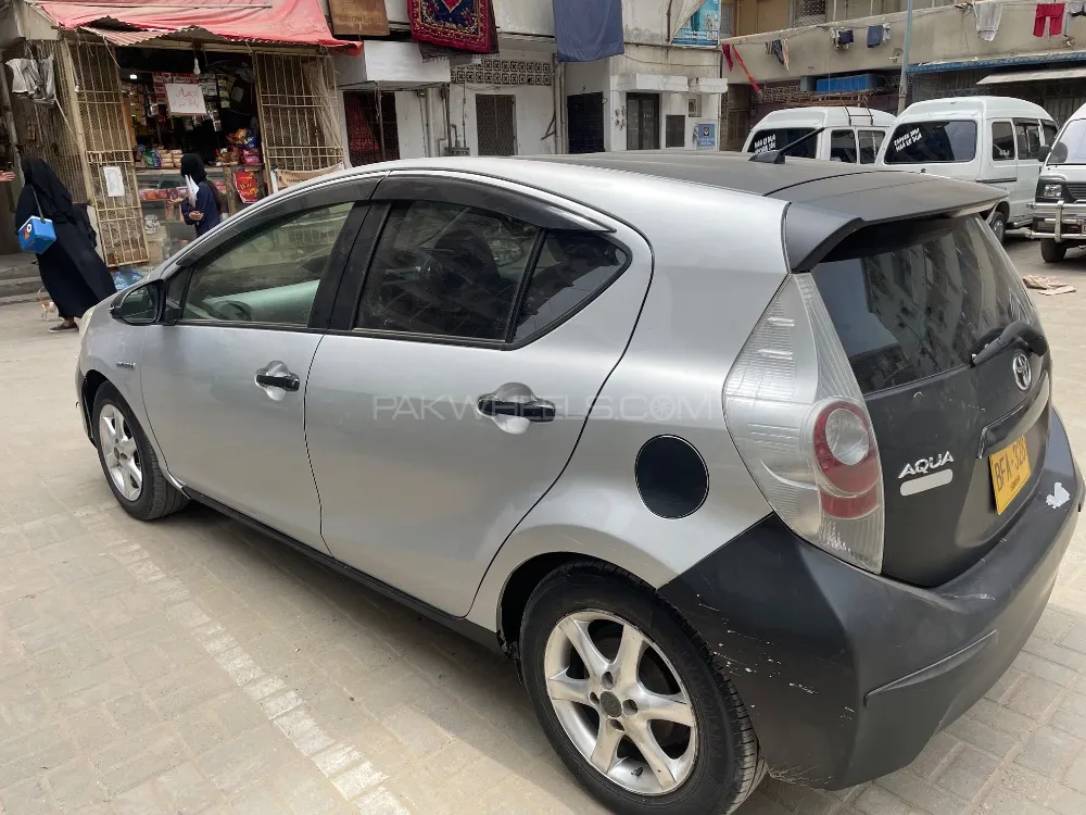 Toyota Aqua 2012 for Sale in Karachi Image-1