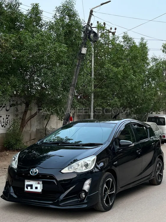Toyota Aqua 2015 for Sale in Karachi Image-1