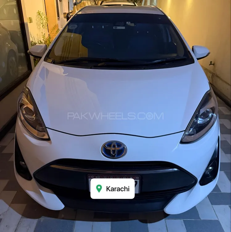Toyota Aqua 2017 for Sale in Karachi Image-1