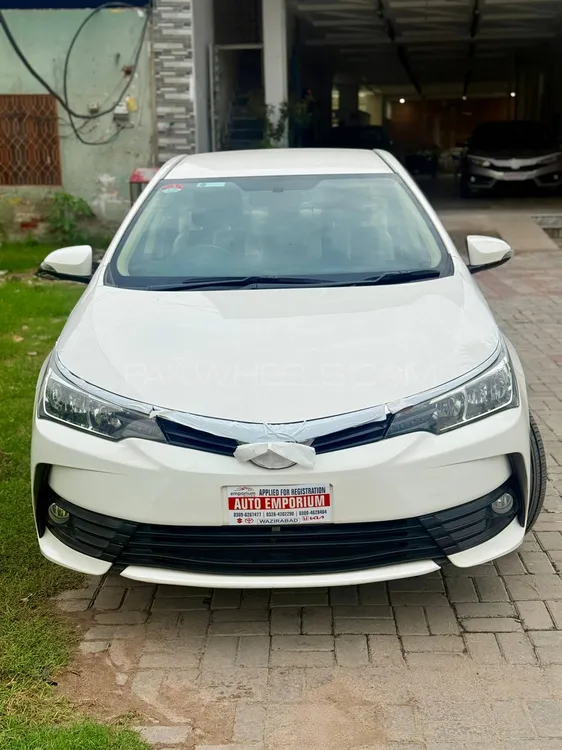 Toyota Corolla 2018 for Sale in Gujrat Image-1