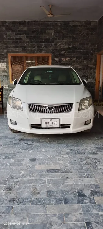 Toyota Corolla Axio 2007 for Sale in Nowshera cantt Image-1