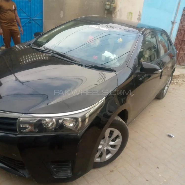 Toyota Corolla 2016 for Sale in Karachi Image-1